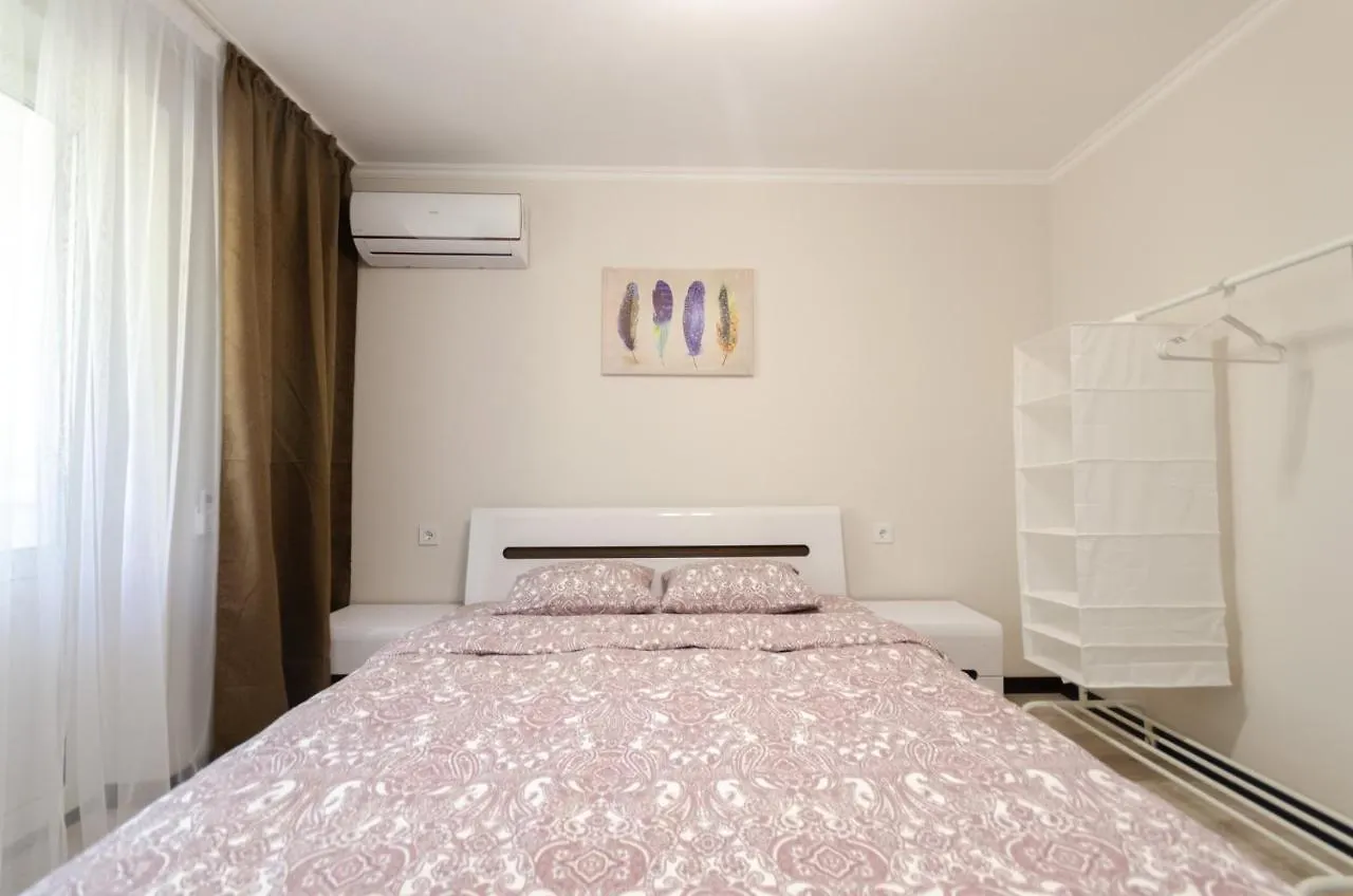 Artal Apartment On Obolonskaya Square 1 Киев 0*,  Украина